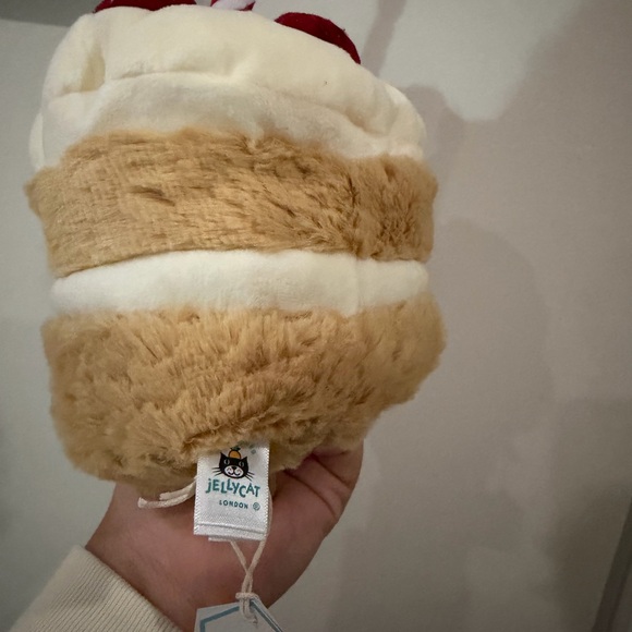 Plush Cake jellycat - Picture 4 of 4